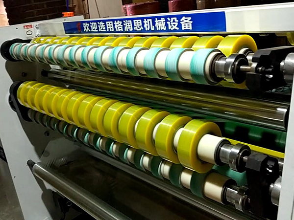 自動上料 plc觸摸屏高配高速 膠帶分切機(jī)